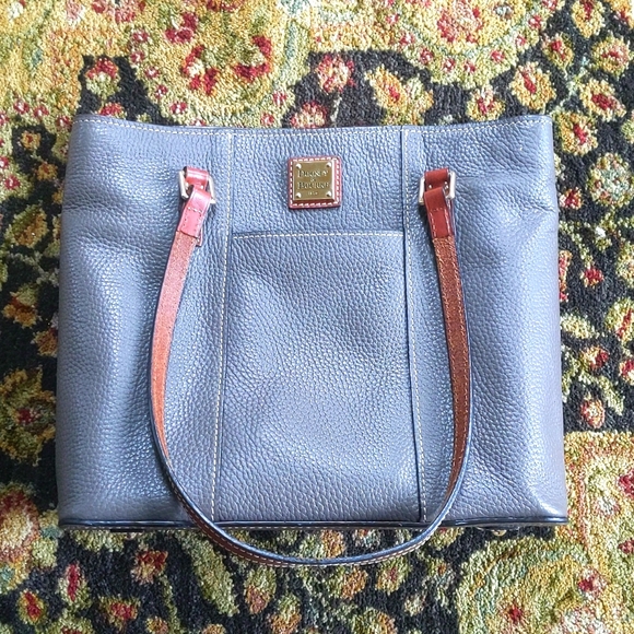 Dooney & Bourke Lexington Elephant Small Shopper Pebbled Leather Purse - Picture 2 of 7